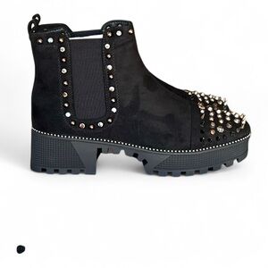 Cape Robbin Combat Motorcycle Spiky Black Studded Ankle Boots Size 11. New